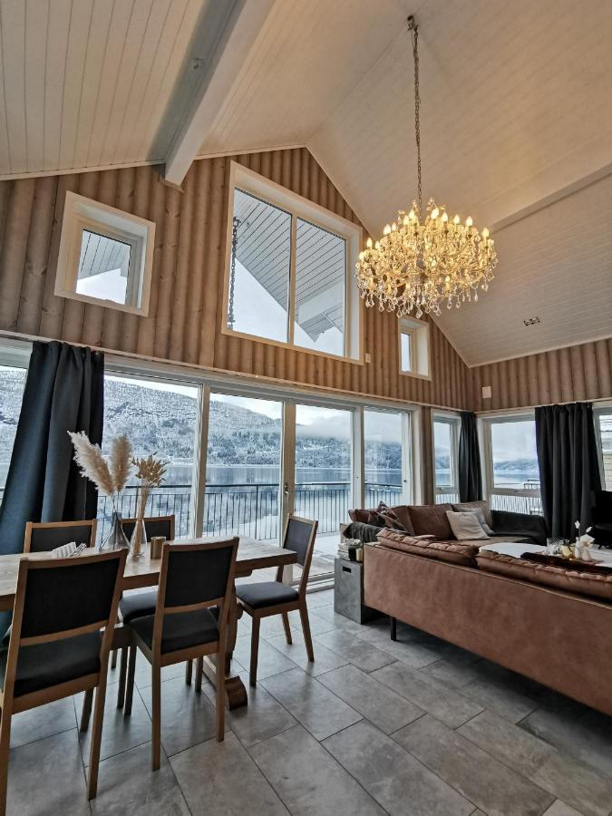 Stryn Fjord Lodge Faleide 130 Екстер'єр фото