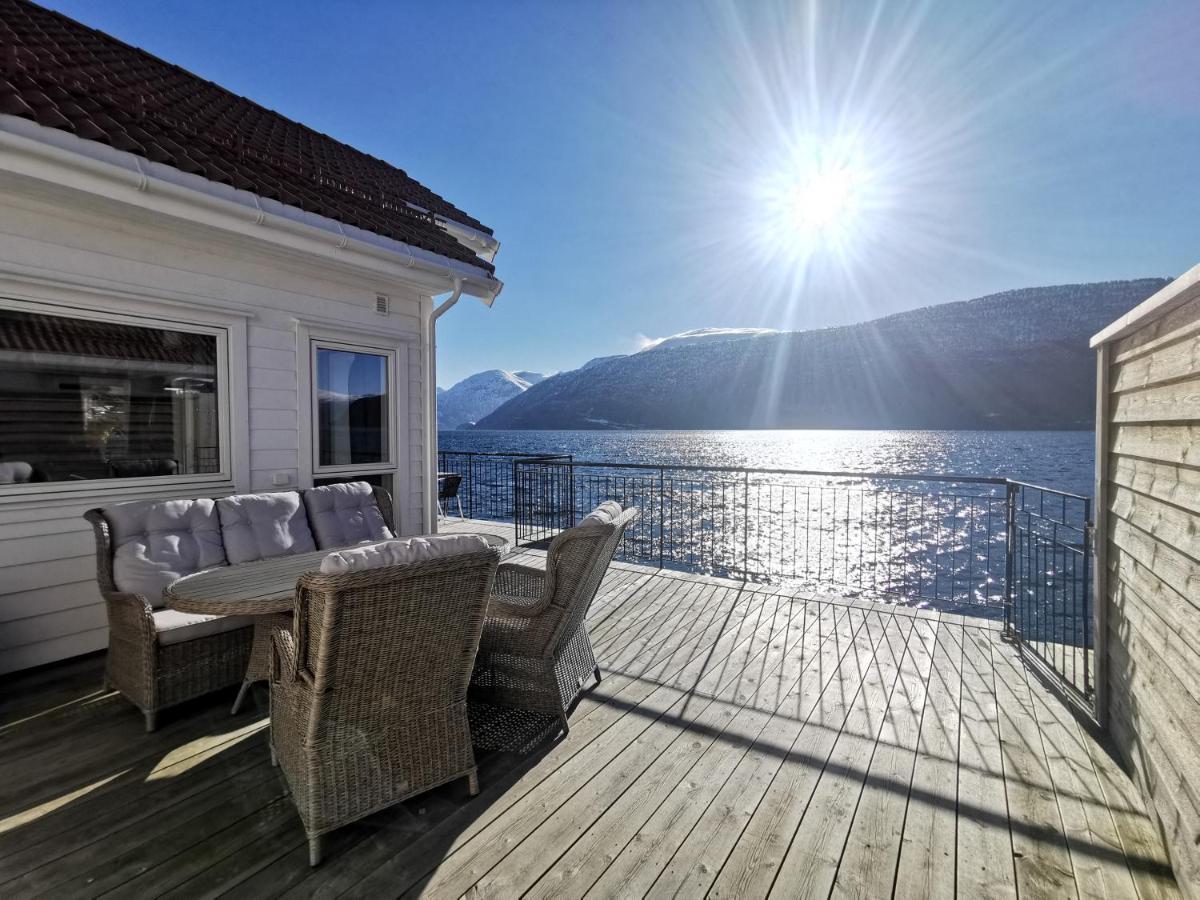 Stryn Fjord Lodge Faleide 130 Екстер'єр фото